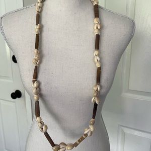 Vintage seashell necklace